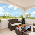 Three-bedroom In 別荘