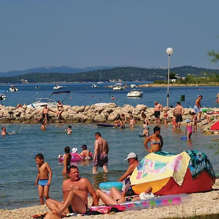 Hébergement de vacances Three-bedroom In