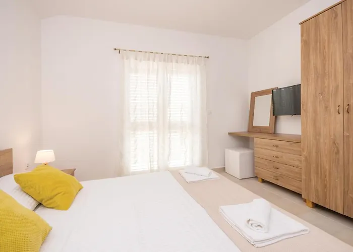 Three-bedroom In Tatil Evi